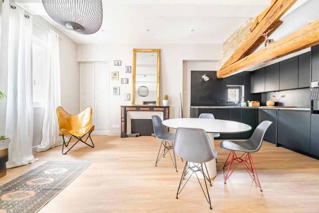 Superbe Appartement Intramuros アヴィニョン エクステリア 写真